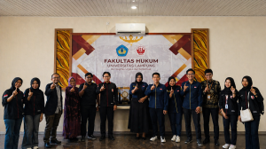 Momentum Prestasi: FH Unila Kembalikan Piala NMCC UAD 2024 Usai Raih Juara Umum Nasional